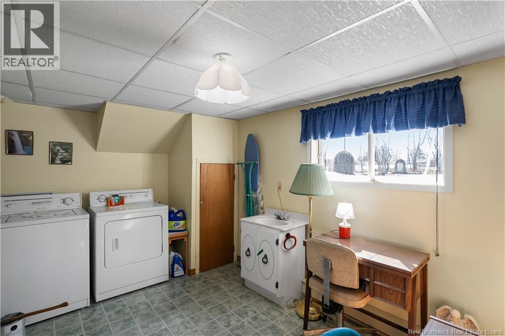 57 Rue L'anglais, Petit-Rocher, New Brunswick  E8J 1J1 - Photo 42 - NB137875