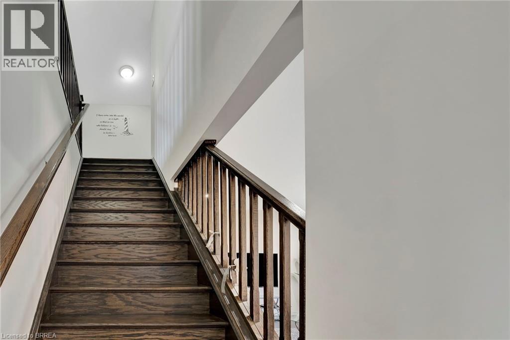 16 Cumberland Street, Brantford, Ontario  N3S 7J6 - Photo 17 - 40824252