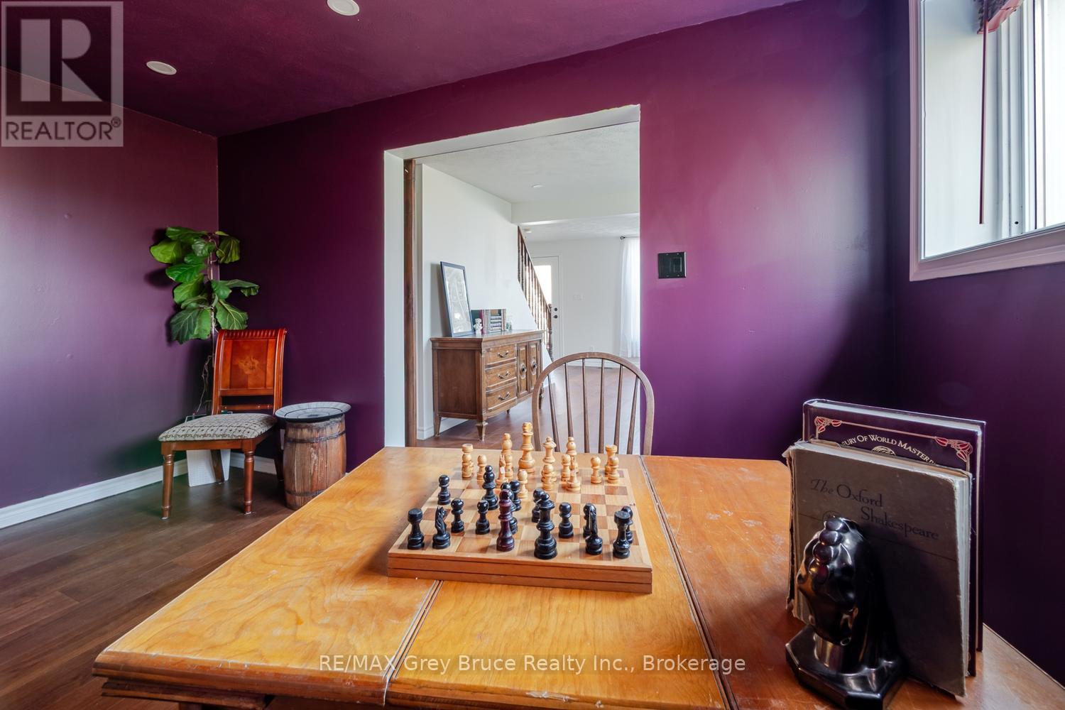 735 5th Avenue E, Owen Sound, Ontario  N4K 2R7 - Photo 13 - X13046584