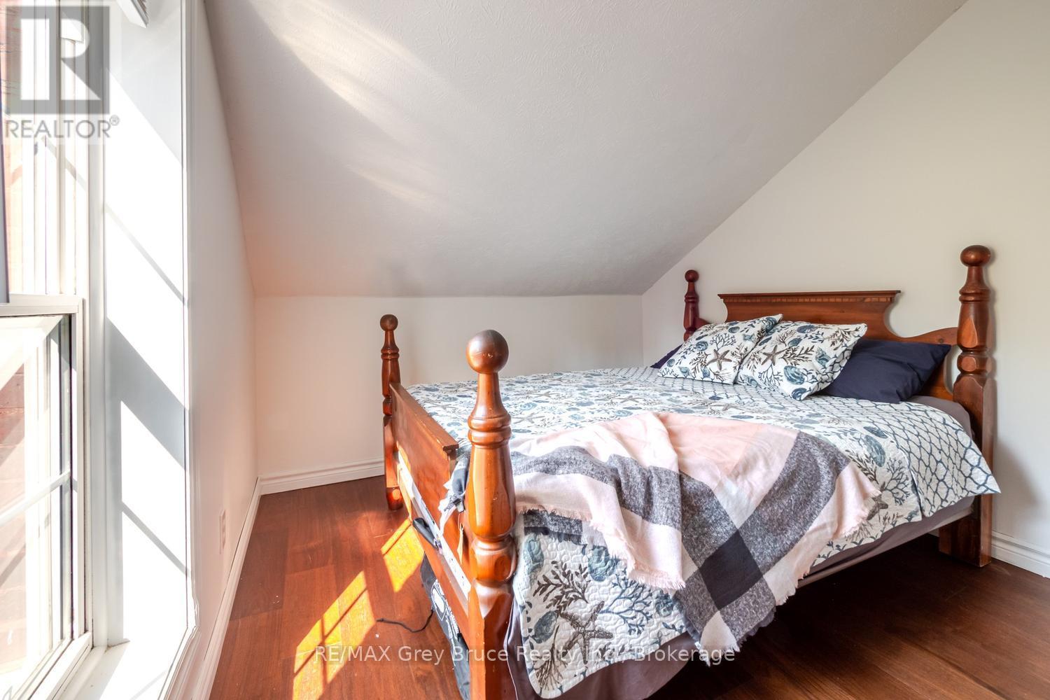 735 5th Avenue E, Owen Sound, Ontario  N4K 2R7 - Photo 30 - X13046584