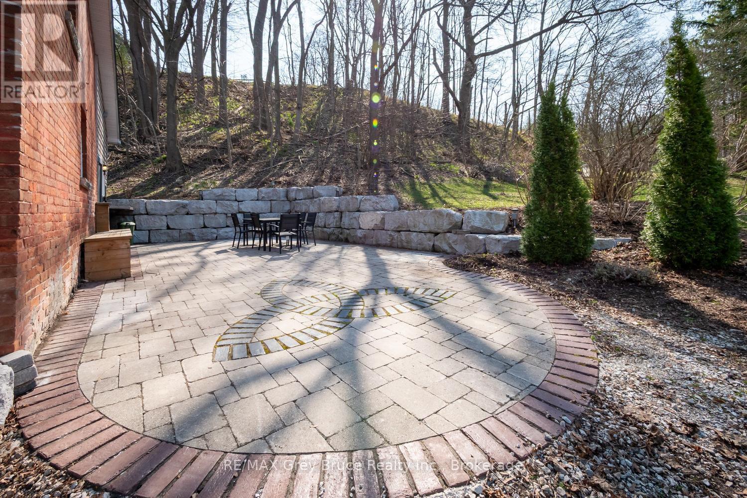 735 5th Avenue E, Owen Sound, Ontario  N4K 2R7 - Photo 33 - X13046584