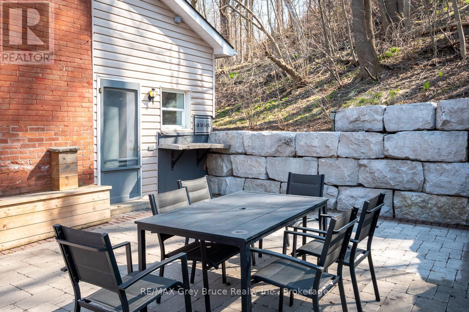 735 5th Avenue E, Owen Sound, Ontario  N4K 2R7 - Photo 37 - X13046584