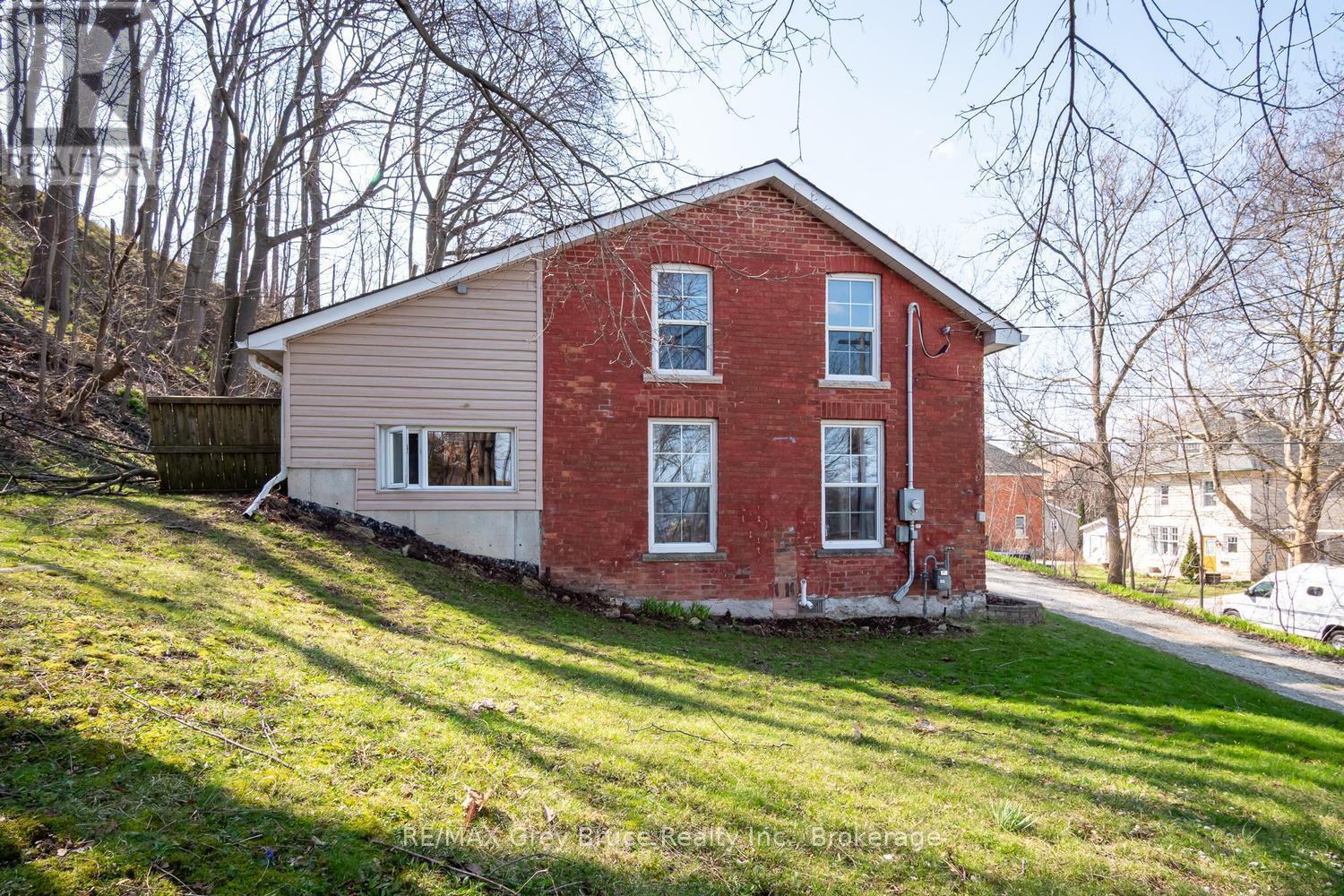 735 5th Avenue E, Owen Sound, Ontario  N4K 2R7 - Photo 41 - X13046584