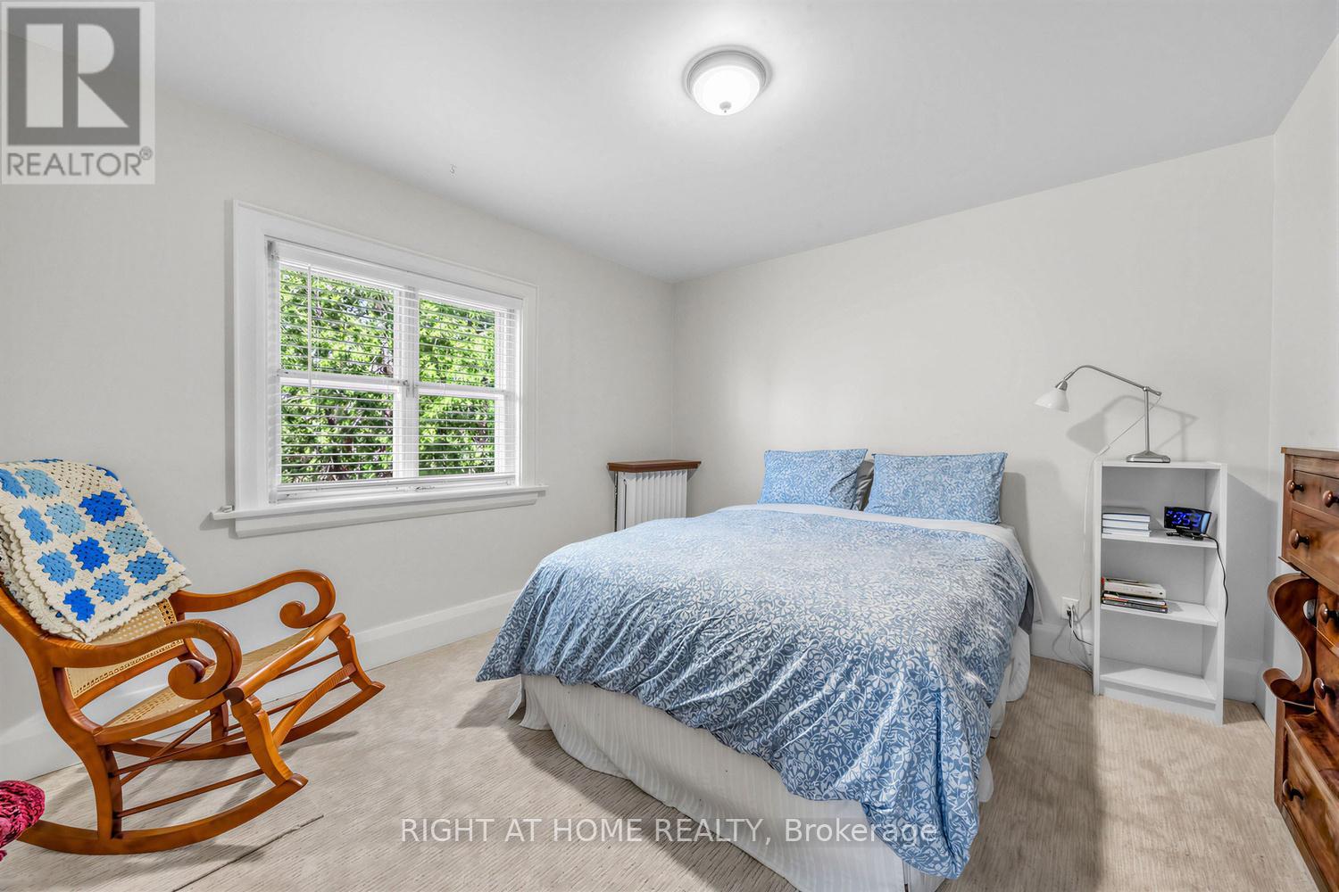 26 Maryland Boulevard, Toronto, Ontario  M4C 5C9 - Photo 18 - E13046576