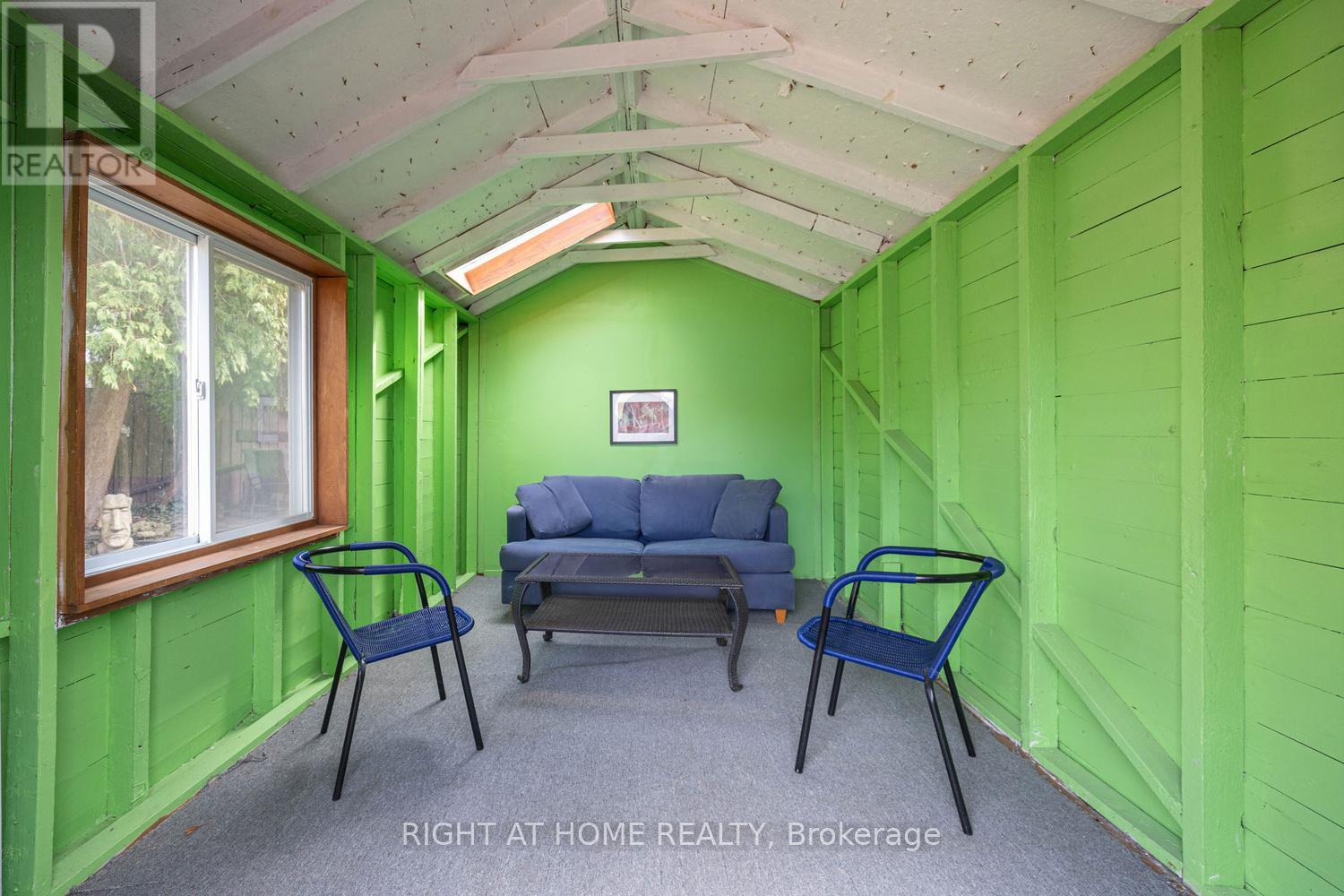 26 Maryland Boulevard, Toronto, Ontario  M4C 5C9 - Photo 33 - E13046576