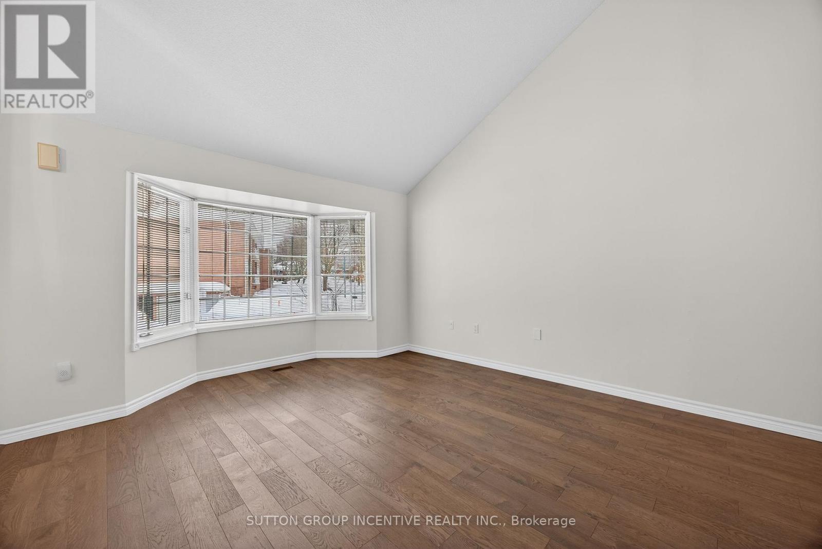 403 - 40 Museum Drive, Orillia, Ontario  L3V 7T9 - Photo 6 - S12825842