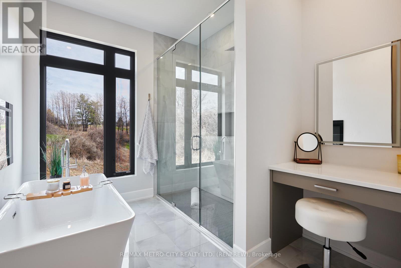 98 Spindle Drift Court, Greater Madawaska, Ontario  K0J 1H0 - Photo 25 - X13034396