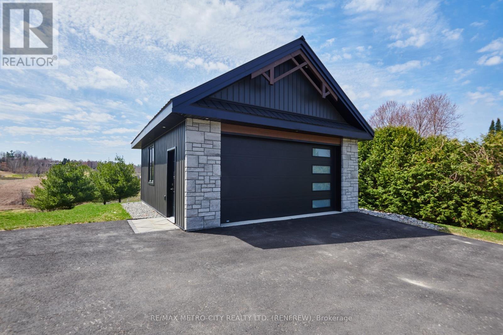 98 Spindle Drift Court, Greater Madawaska, Ontario  K0J 1H0 - Photo 41 - X13034396