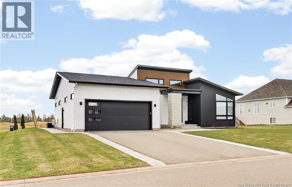 42 Kervin, Moncton, New Brunswick  E1H 3L5 - Photo 2 - NB134116