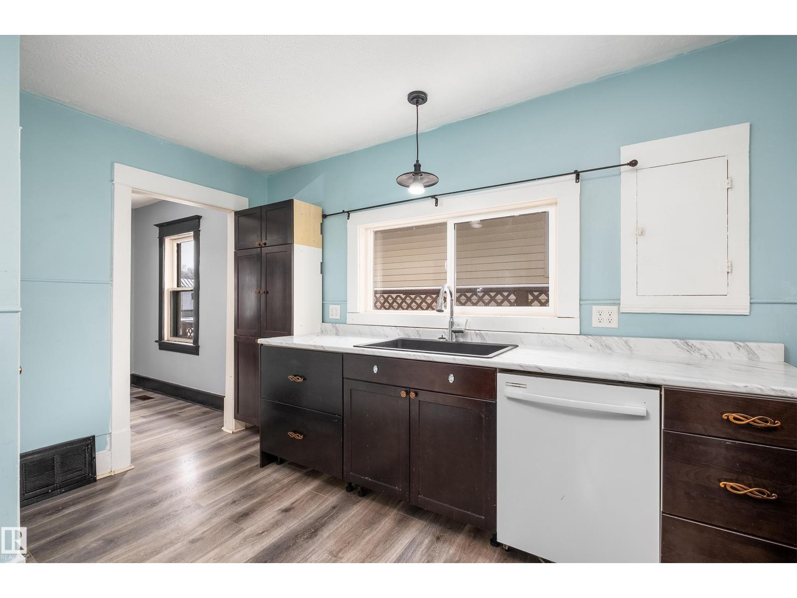 4922 49 St, Thorsby, Alberta  T0C 2P0 - Photo 11 - E4484330