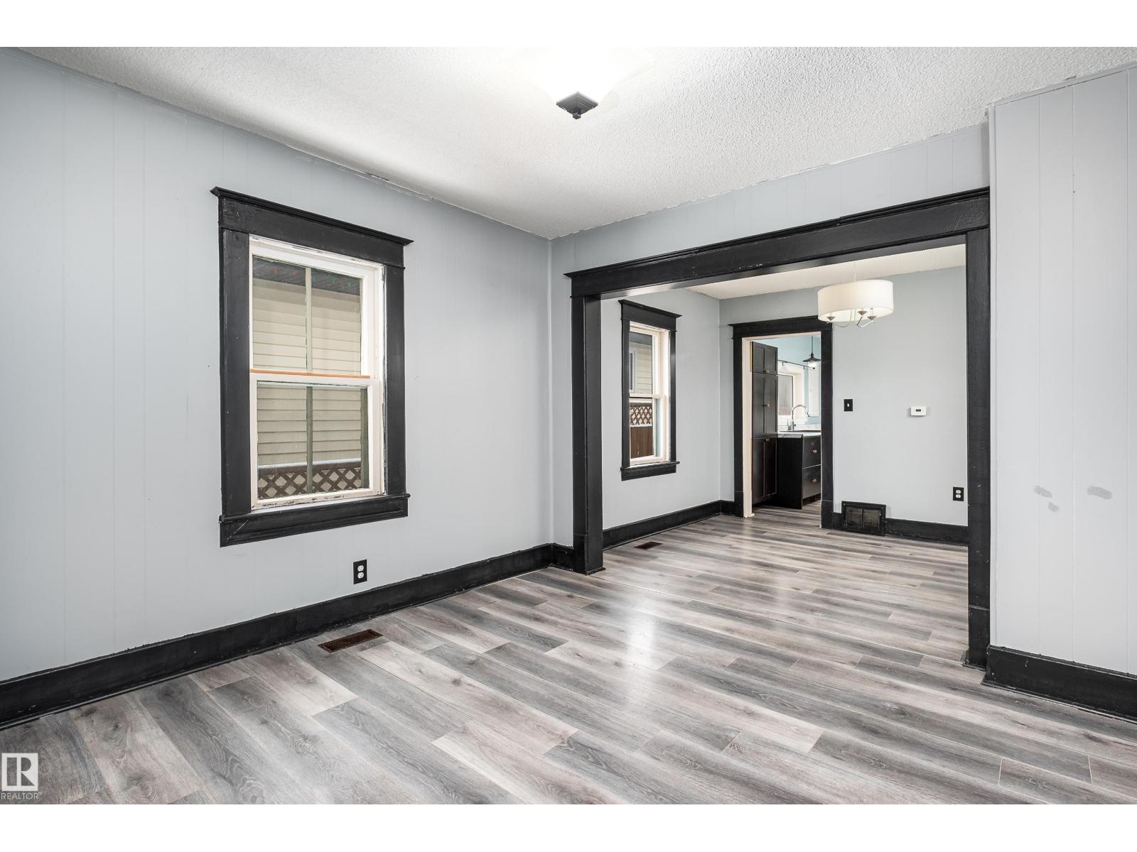 4922 49 St, Thorsby, Alberta  T0C 2P0 - Photo 3 - E4484330