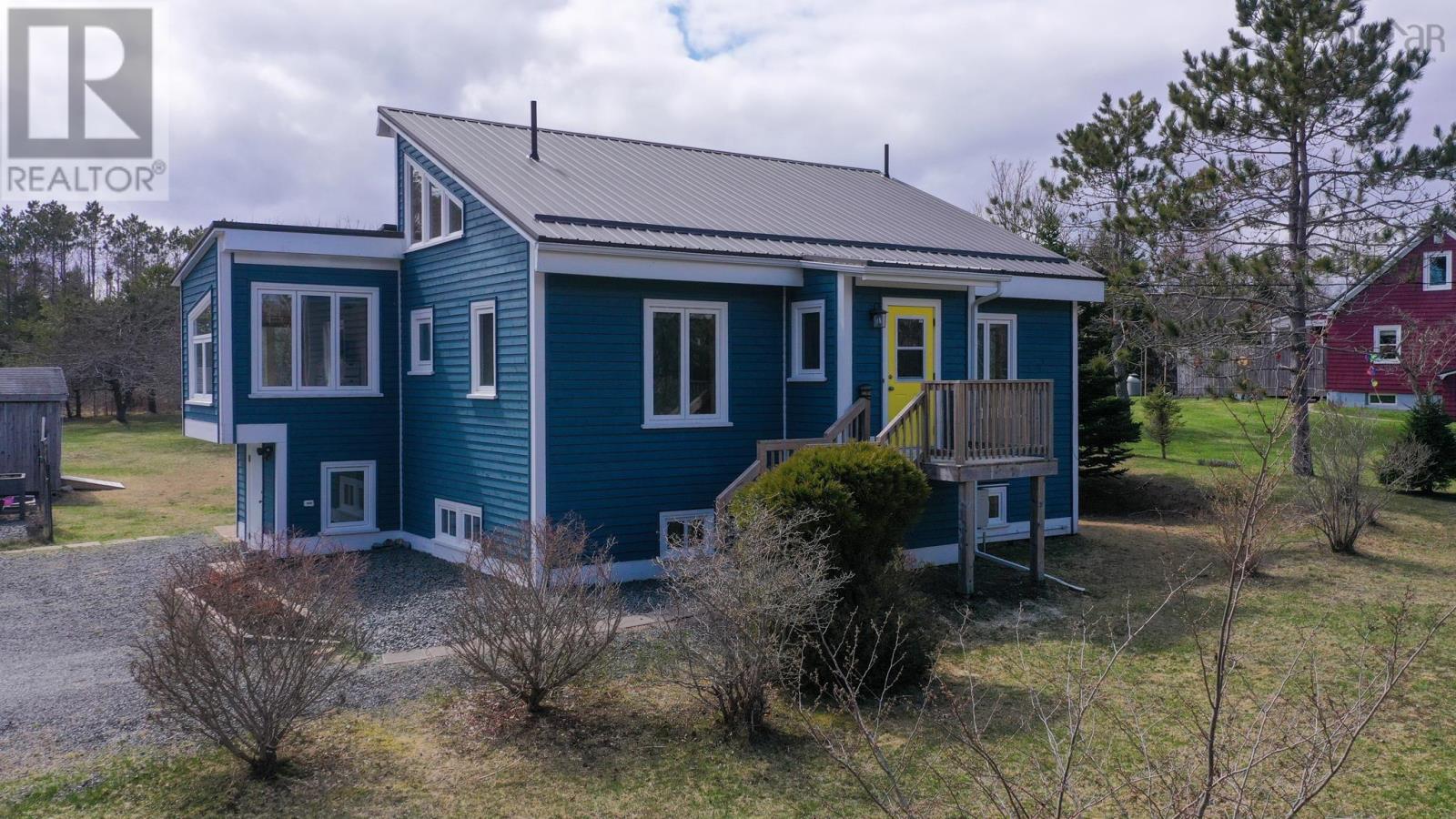 12 Whynacht Cove Road, Heckmans Island, Nova Scotia  B0J 2C0 - Photo 1 - 202608651