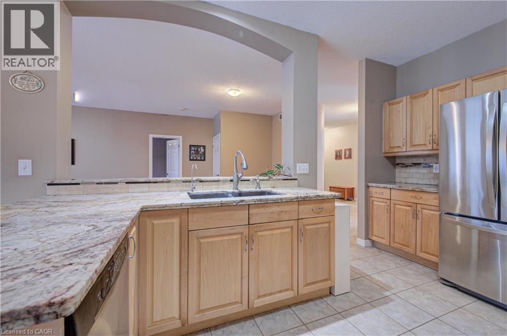 11 Carolinian Lane, Cambridge, Ontario  N1S 5B5 - Photo 14 - 40807245