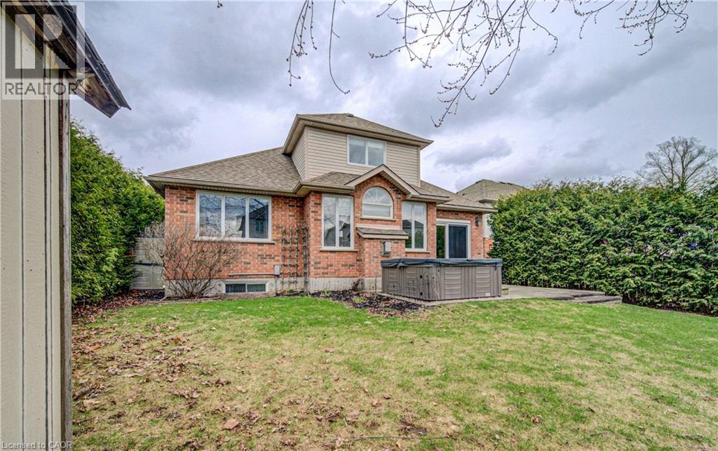 11 Carolinian Lane, Cambridge, Ontario  N1S 5B5 - Photo 36 - 40807245