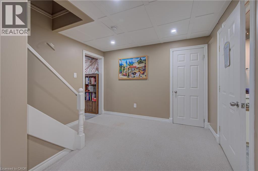 11 Carolinian Lane, Cambridge, Ontario  N1S 5B5 - Photo 32 - 40807245