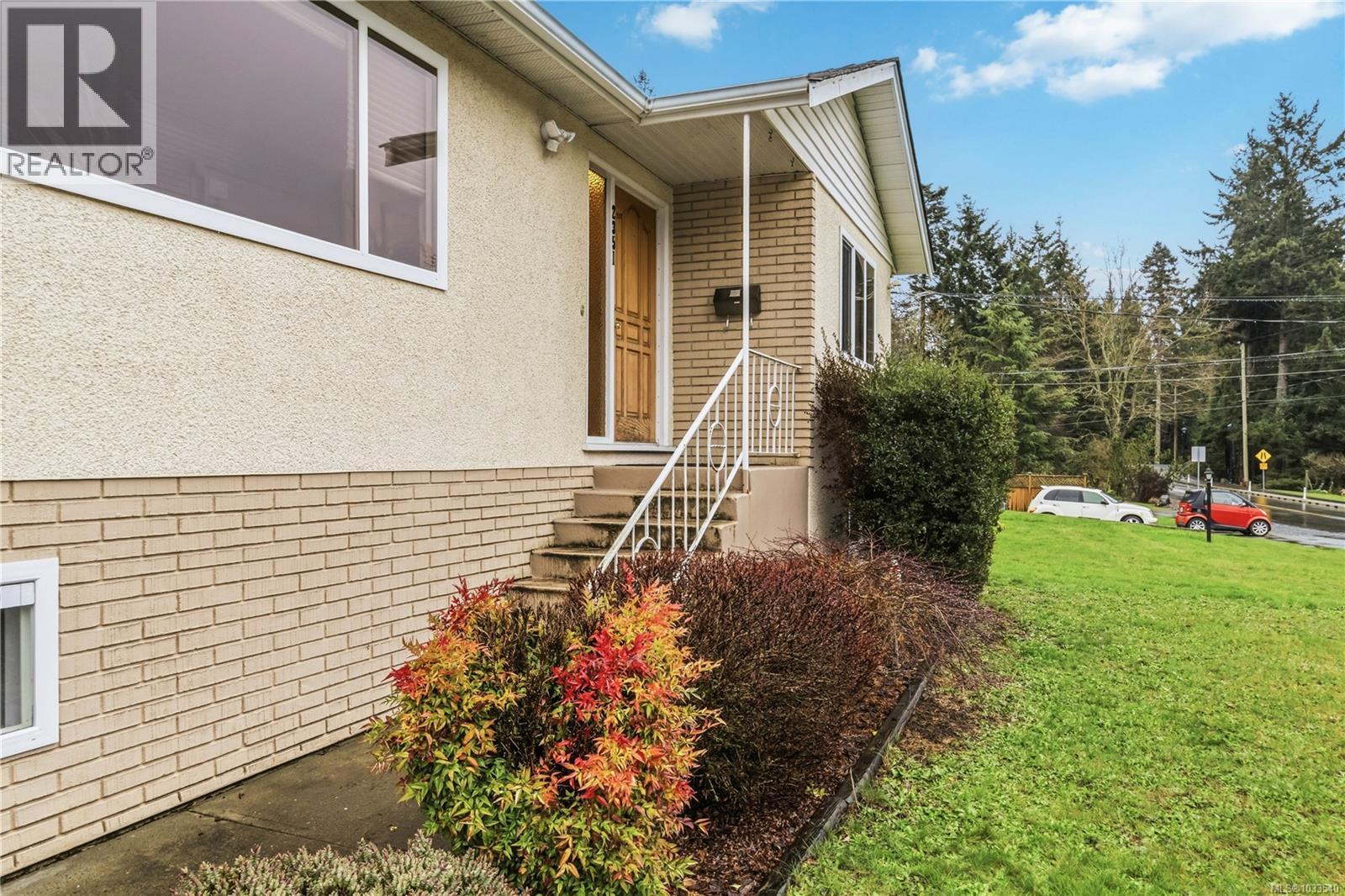 2351 Bellamy Rd, Langford, British Columbia  V9B 3M8 - Photo 3 - 1033540