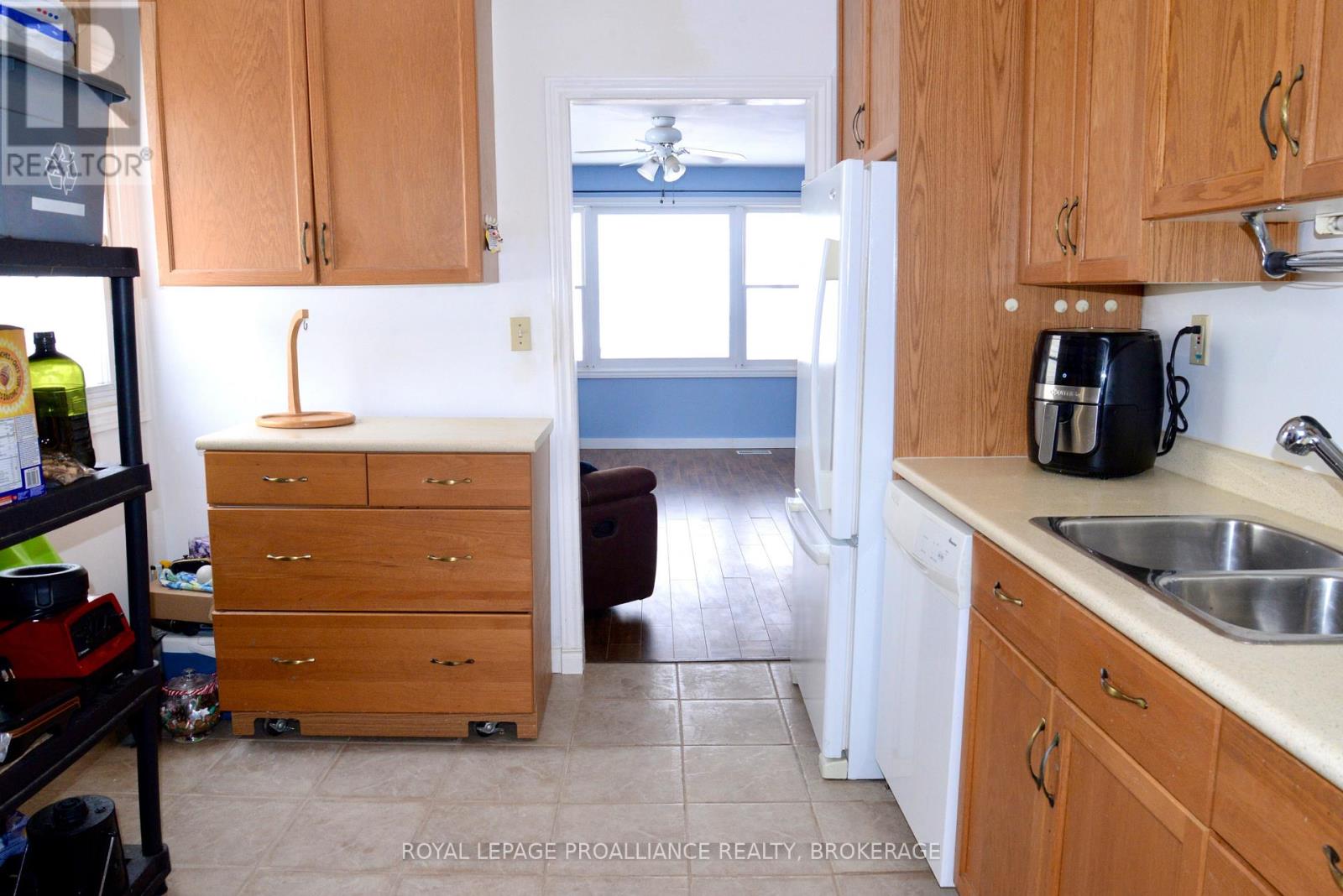 66 Fergus Street, Kingston, Ontario  K7K 4L2 - Photo 5 - X13046662