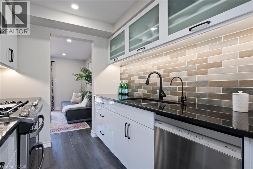 465 Woolwich Street Unit# 9, Waterloo, Ontario  N2K 3S4 - Photo 11 - 40822185