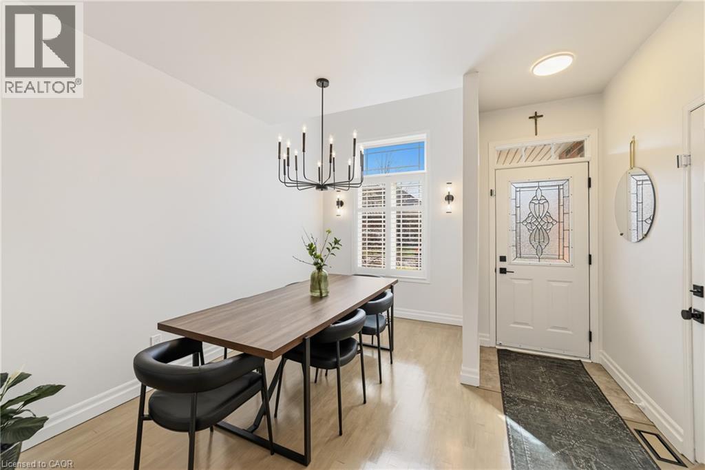 92 Benziger Lane, Stoney Creek, Ontario  L8E 6G5 - Photo 4 - 40823435