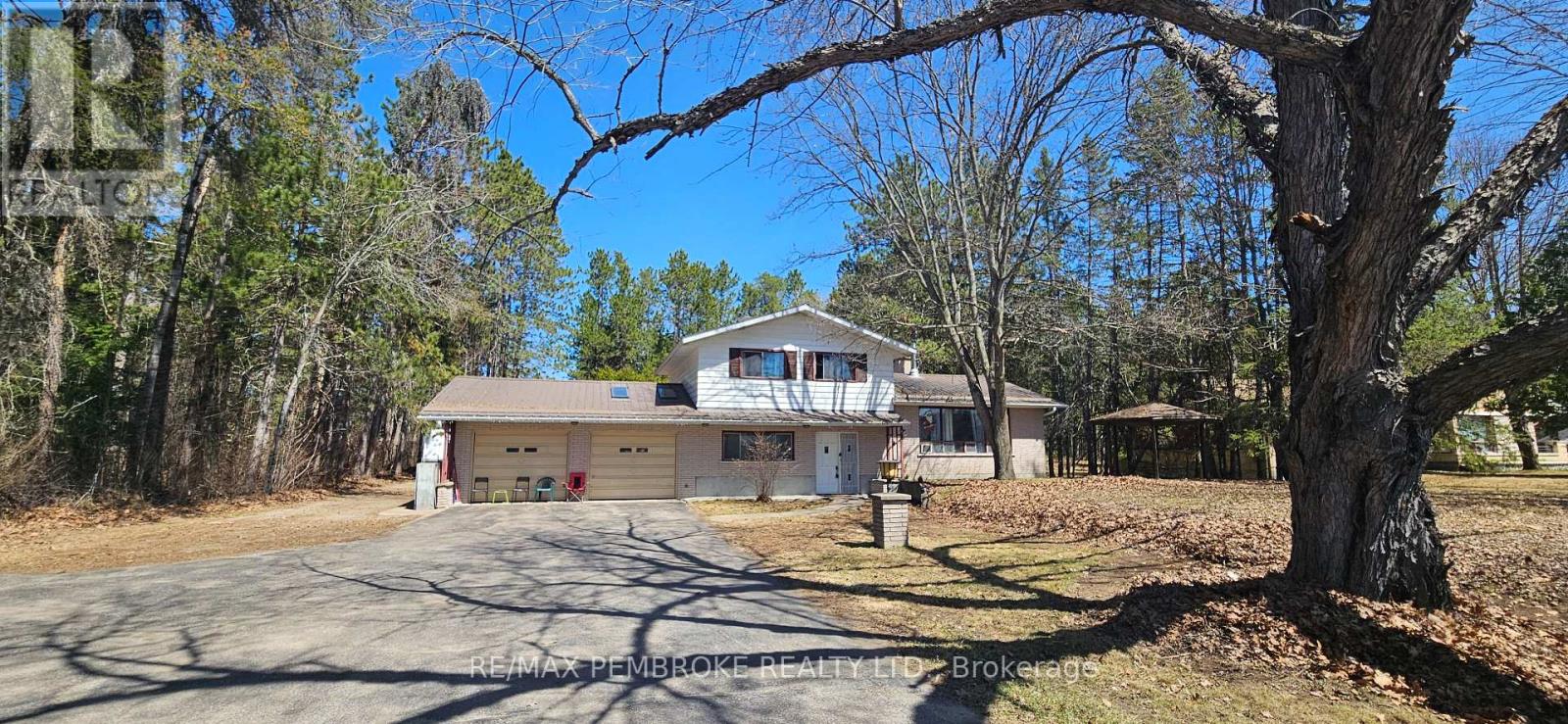 33698 HIGHWAY 17 HIGHWAY W, Deep River, Ontario