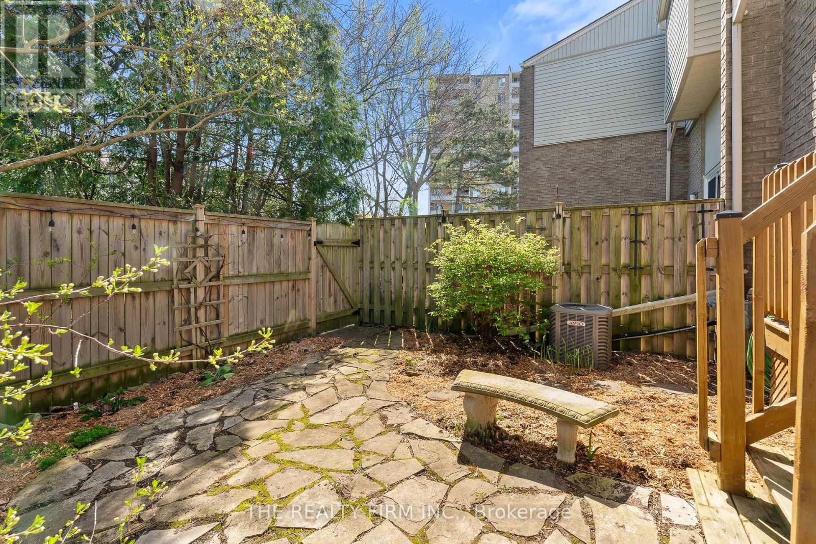 60 - 300 Sandringham Crescent, London South, Ontario  N6C 5B4 - Photo 28 - X13046644