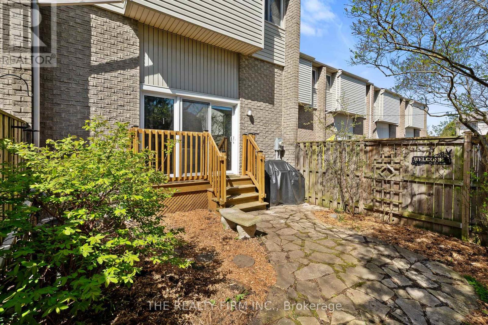60 - 300 Sandringham Crescent, London South, Ontario  N6C 5B4 - Photo 29 - X13046644