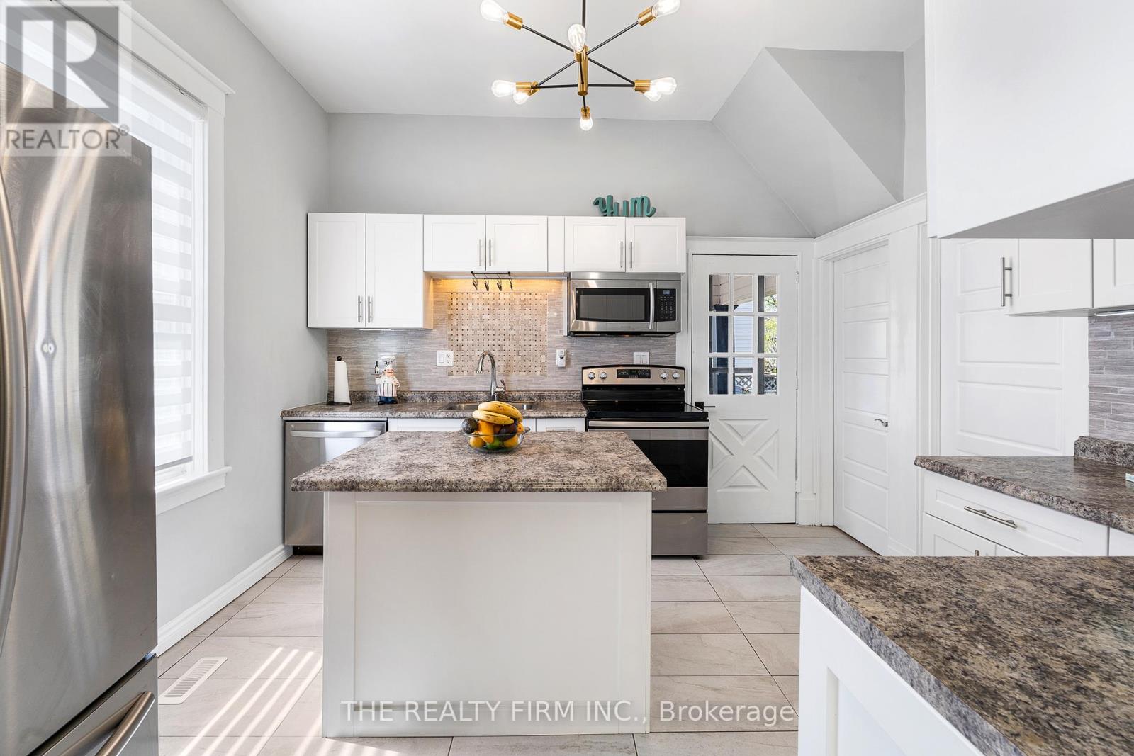 31 Fifth Avenue, St. Thomas, Ontario  N5R 4C2 - Photo 14 - X13046650