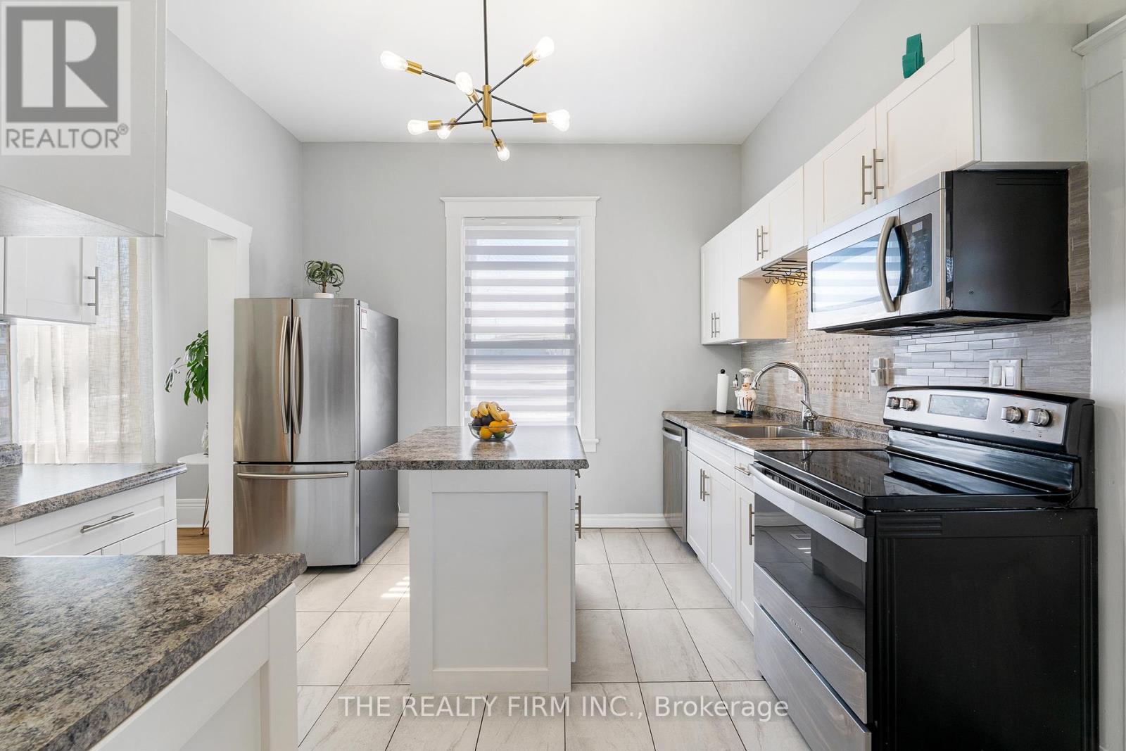 31 Fifth Avenue, St. Thomas, Ontario  N5R 4C2 - Photo 16 - X13046650