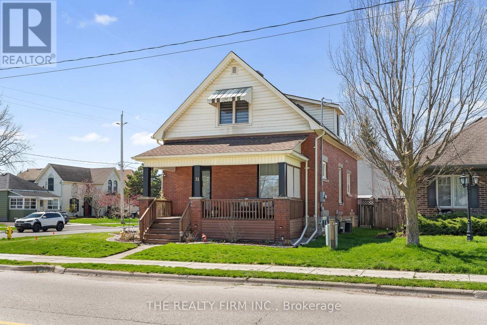 31 Fifth Avenue, St. Thomas, Ontario  N5R 4C2 - Photo 2 - X13046650