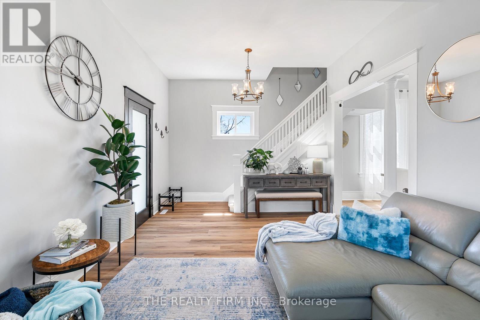 31 Fifth Avenue, St. Thomas, Ontario  N5R 4C2 - Photo 9 - X13046650