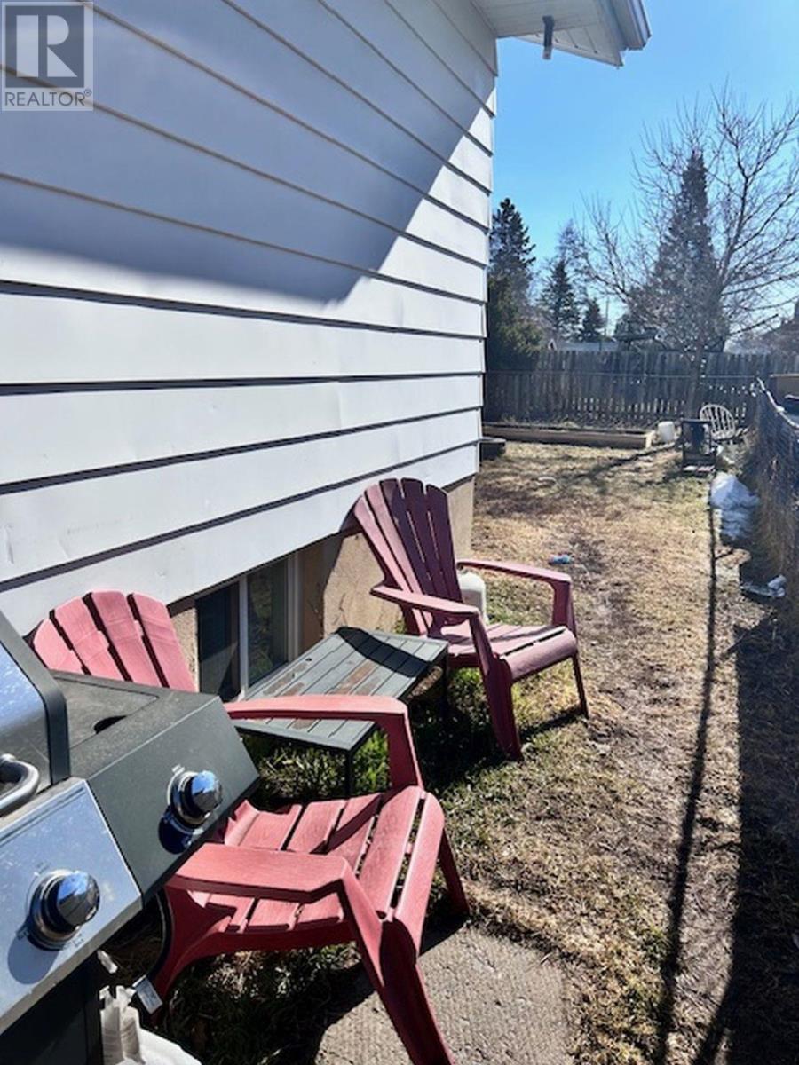326 Dewe Ave, Thunder Bay, Ontario  P7A 2G3 - Photo 25 - TB2600799
