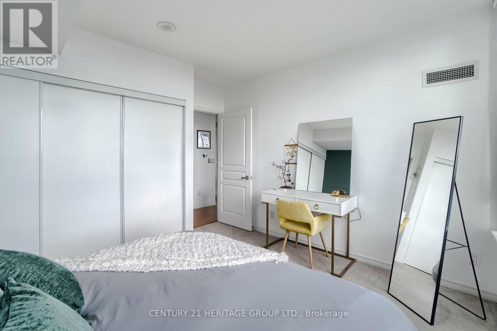 1503 - 15 Legion Road, Toronto, Ontario  M8V 0A9 - Photo 8 - W12985660