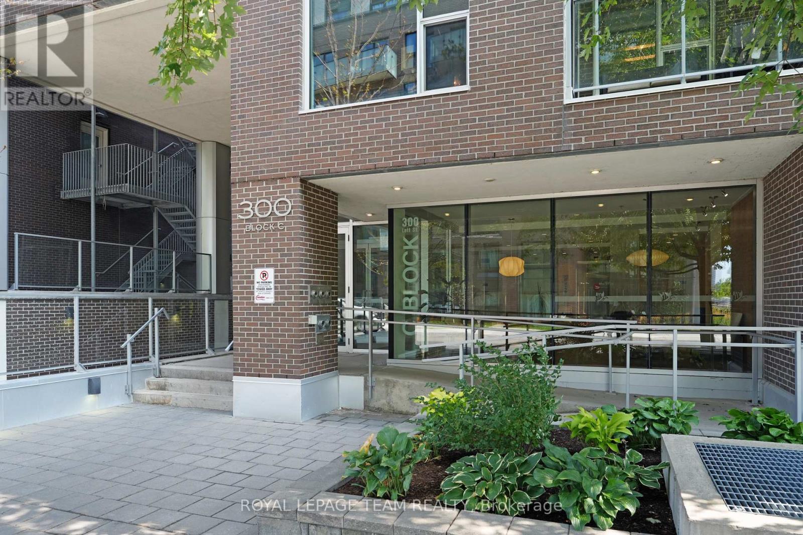 324 - 300c Lett Street, Ottawa, Ontario  K1R 0A8 - Photo 3 - X12723652