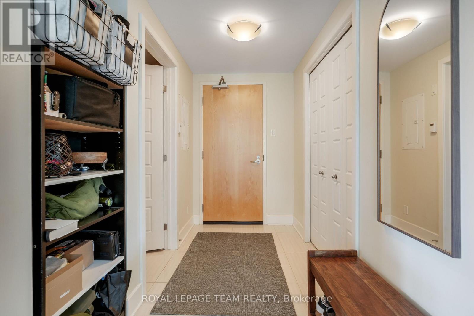 324 - 300c Lett Street, Ottawa, Ontario  K1R 0A8 - Photo 6 - X12723652