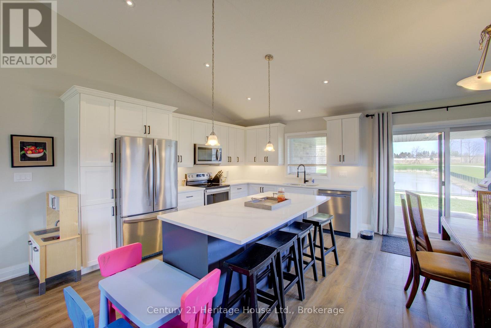 114 Jackson Street, West Grey, Ontario  N0G 1R0 - Photo 16 - X13046694