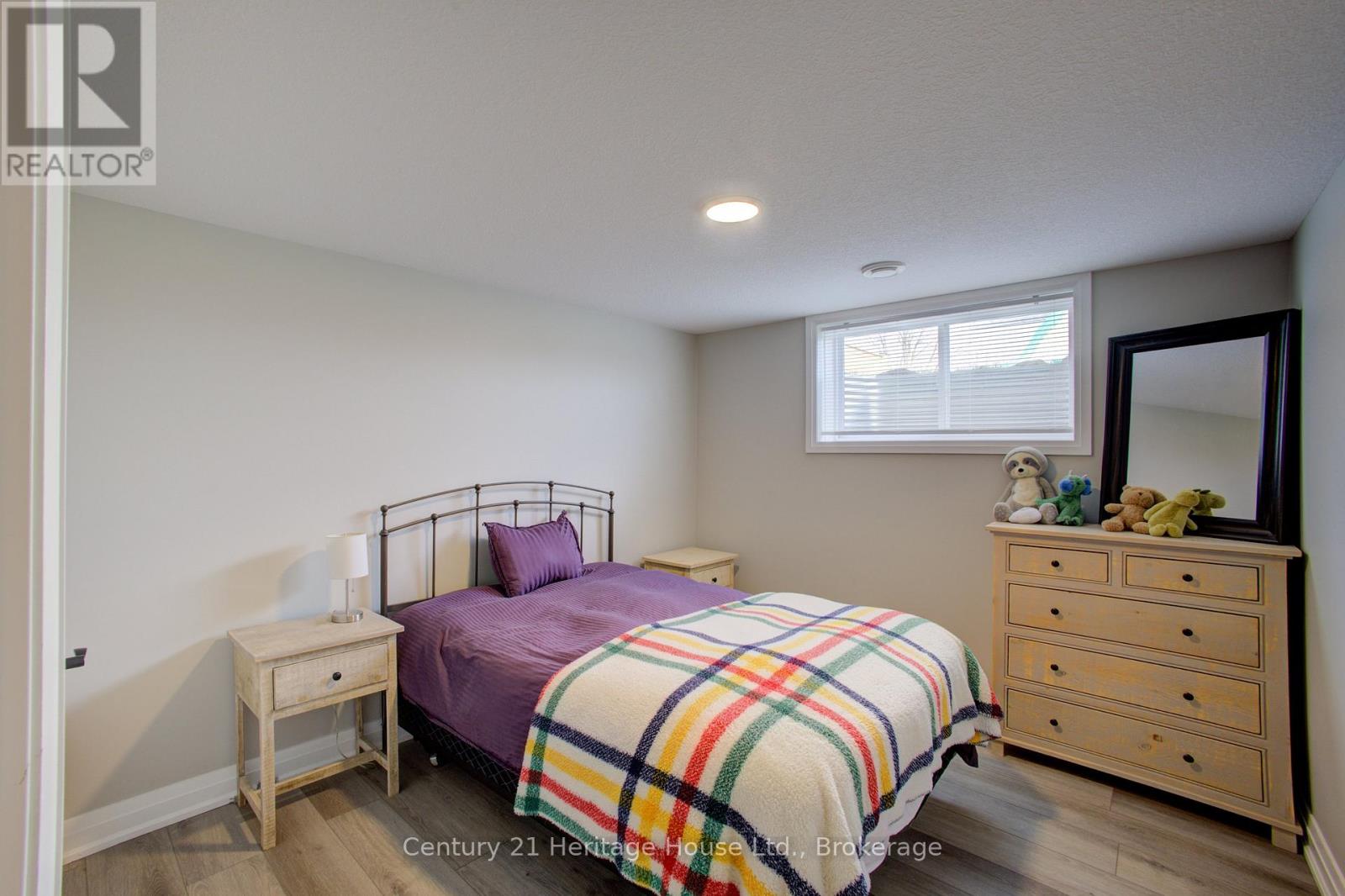 114 Jackson Street, West Grey, Ontario  N0G 1R0 - Photo 30 - X13046694