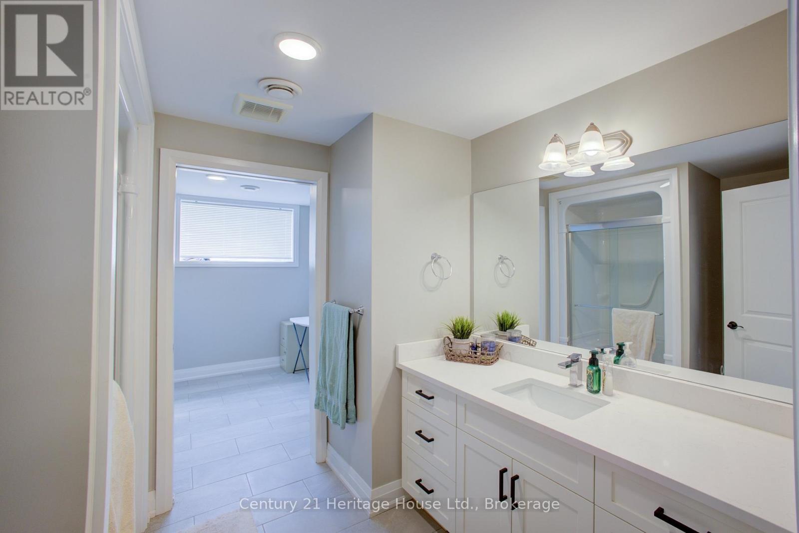 114 Jackson Street, West Grey, Ontario  N0G 1R0 - Photo 32 - X13046694