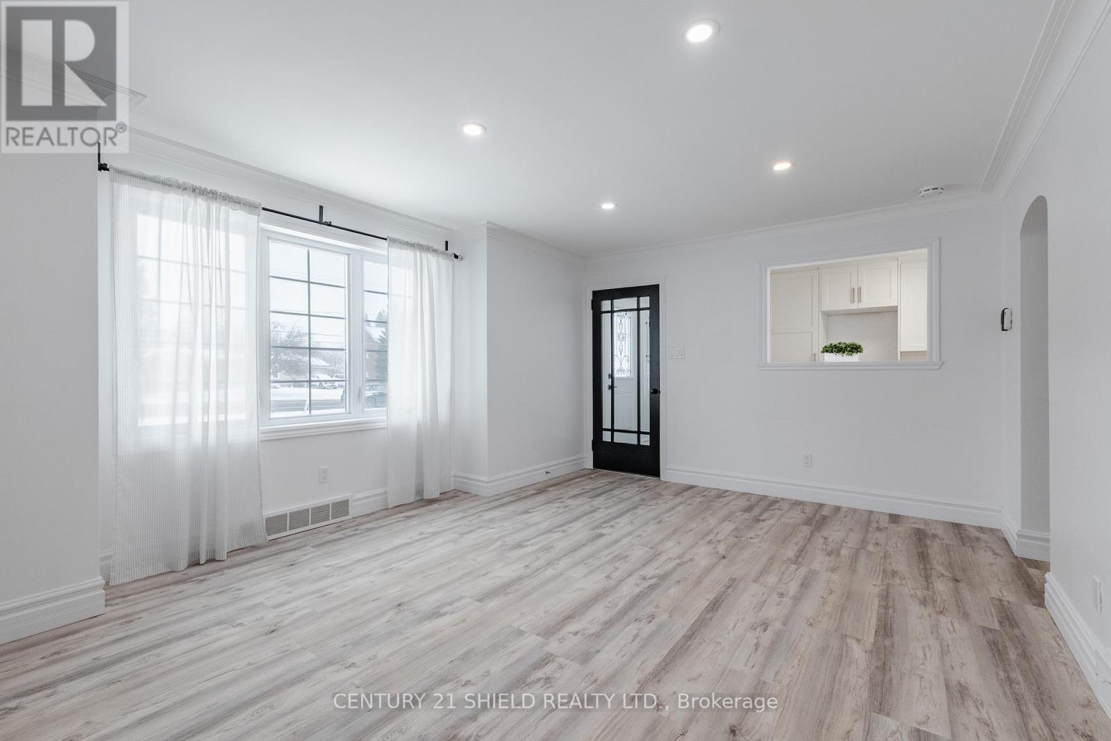 2030 Pitt Street, Cornwall, Ontario  K6J 5G1 - Photo 8 - X12895400