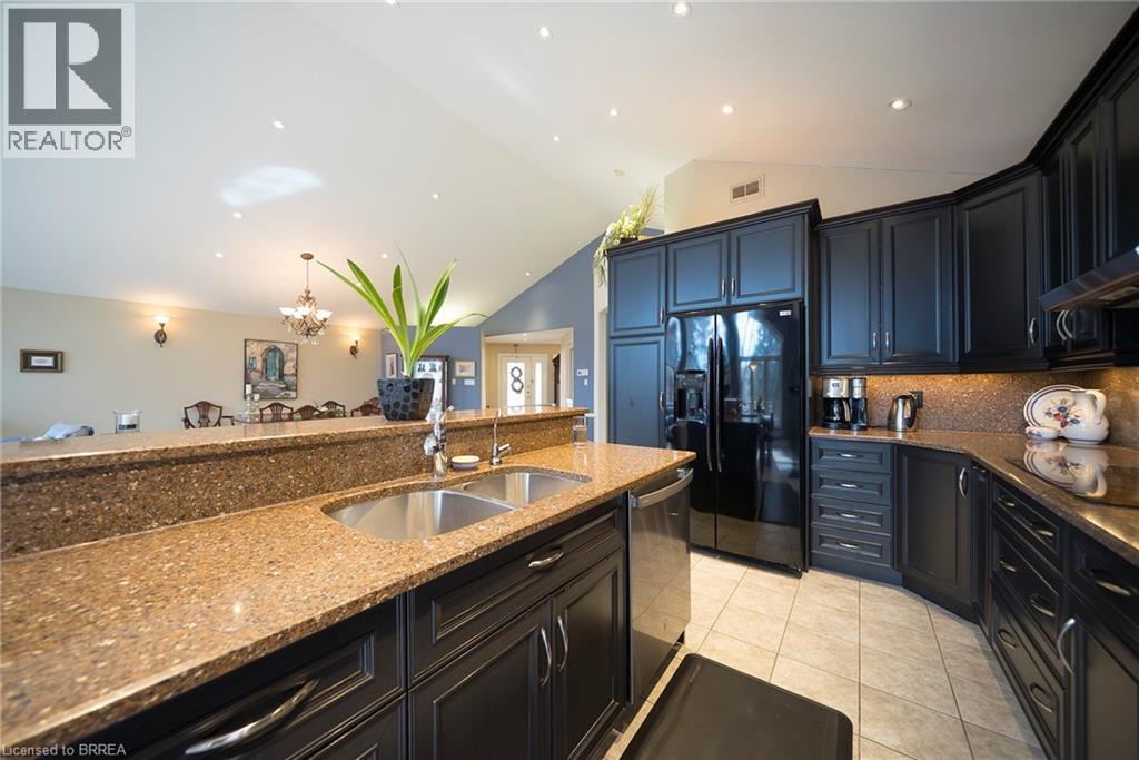 422 Powerline Road Unit# 21, Brantford, Ontario  N3R 8A1 - Photo 19 - 40808587