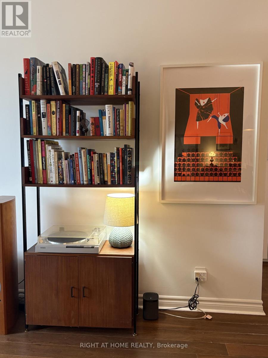 406 - 11 Christie Street, Toronto, Ontario  M6G 4C3 - Photo 10 - C13046624