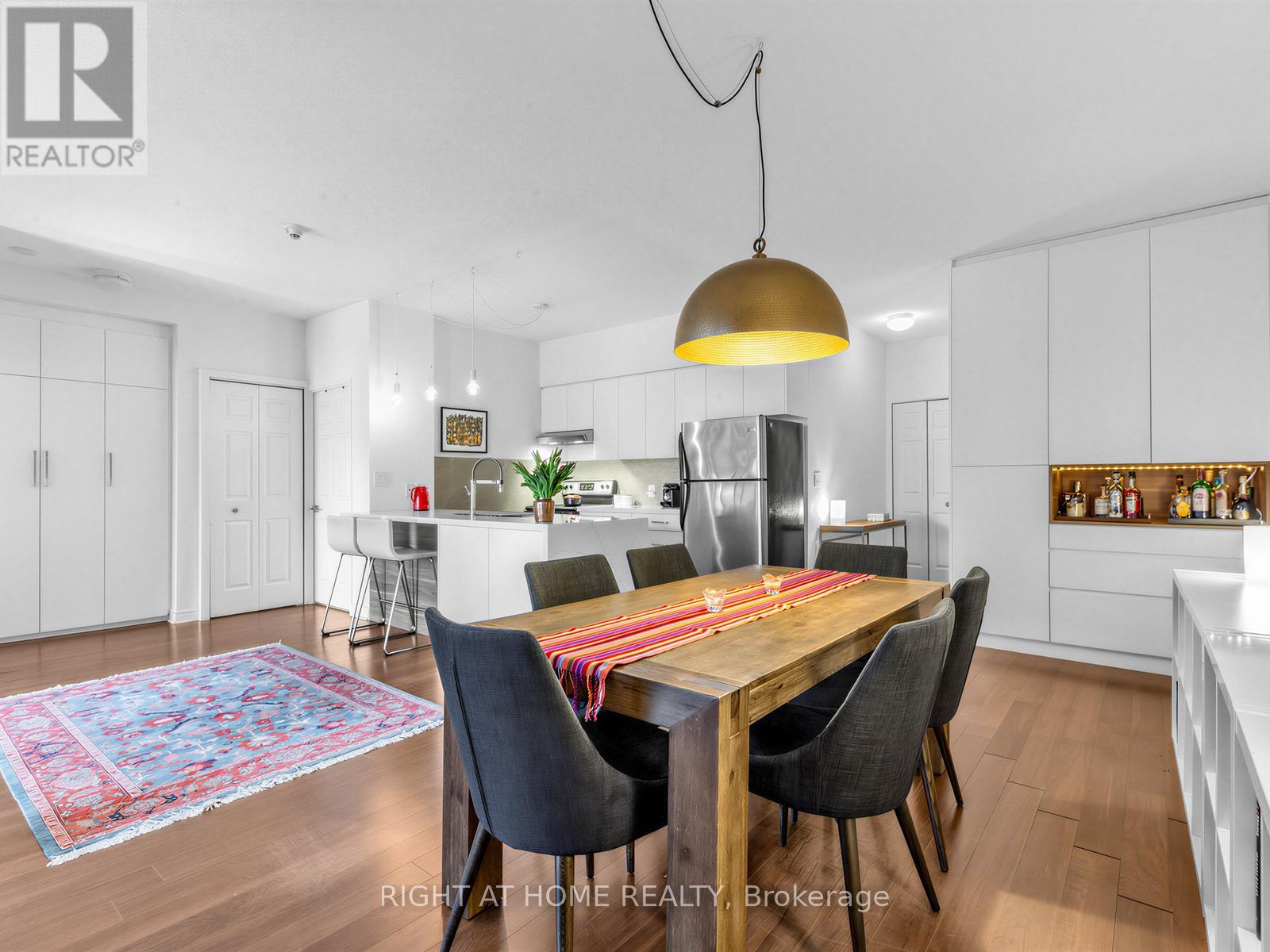 406 - 11 Christie Street, Toronto, Ontario  M6G 4C3 - Photo 11 - C13046624