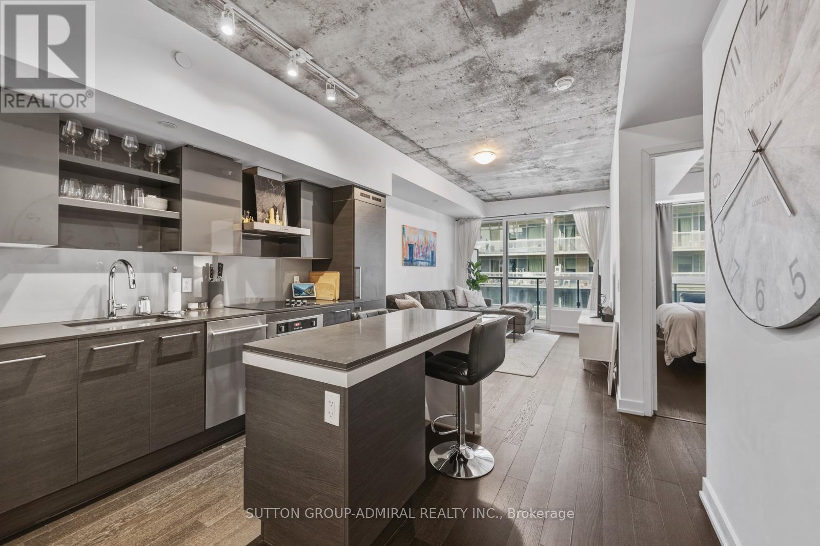 921 - 1030 KING STREET W, Toronto, Ontario