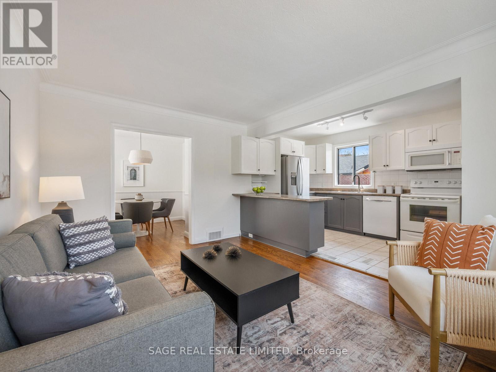 81 Mcintosh Street, Toronto, Ontario  M1N 3Y6 - Photo 7 - E13046680