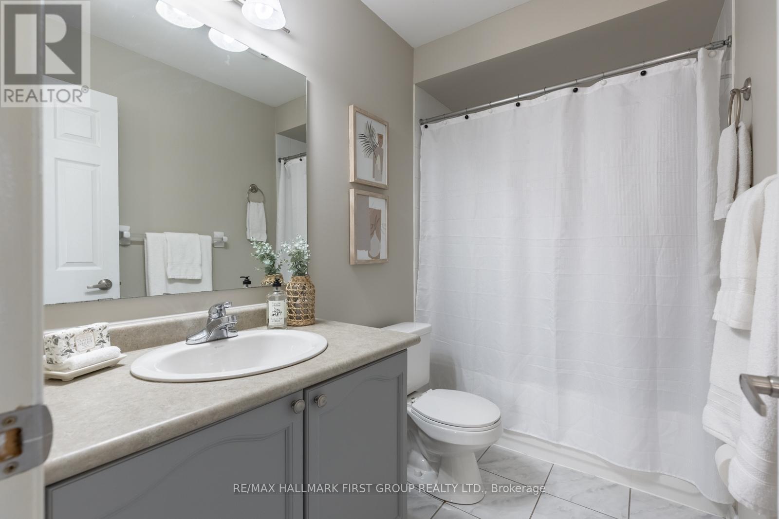 124 Brooking Street, Clarington, Ontario  L1C 5L4 - Photo 10 - E13046696