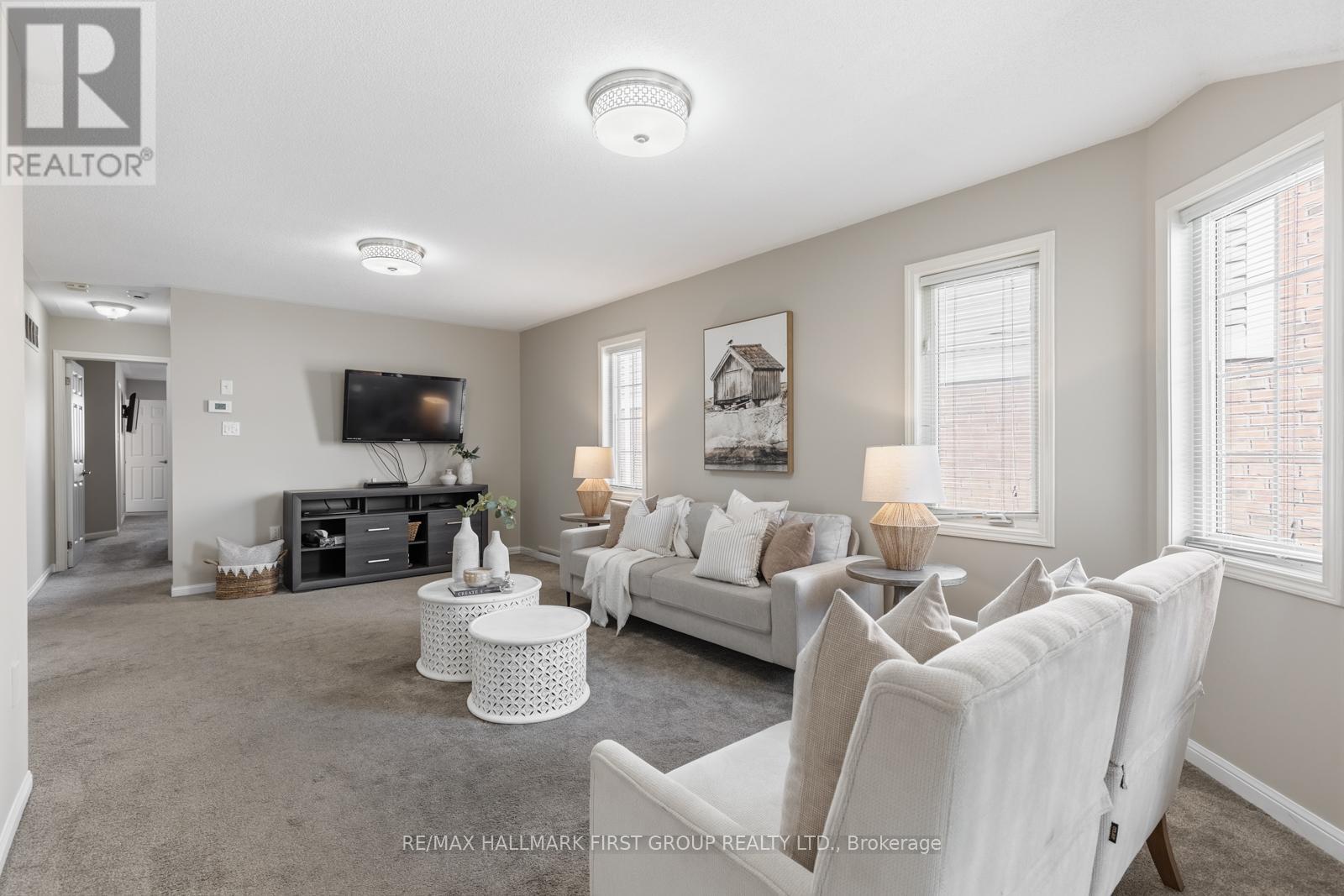 124 Brooking Street, Clarington, Ontario  L1C 5L4 - Photo 4 - E13046696