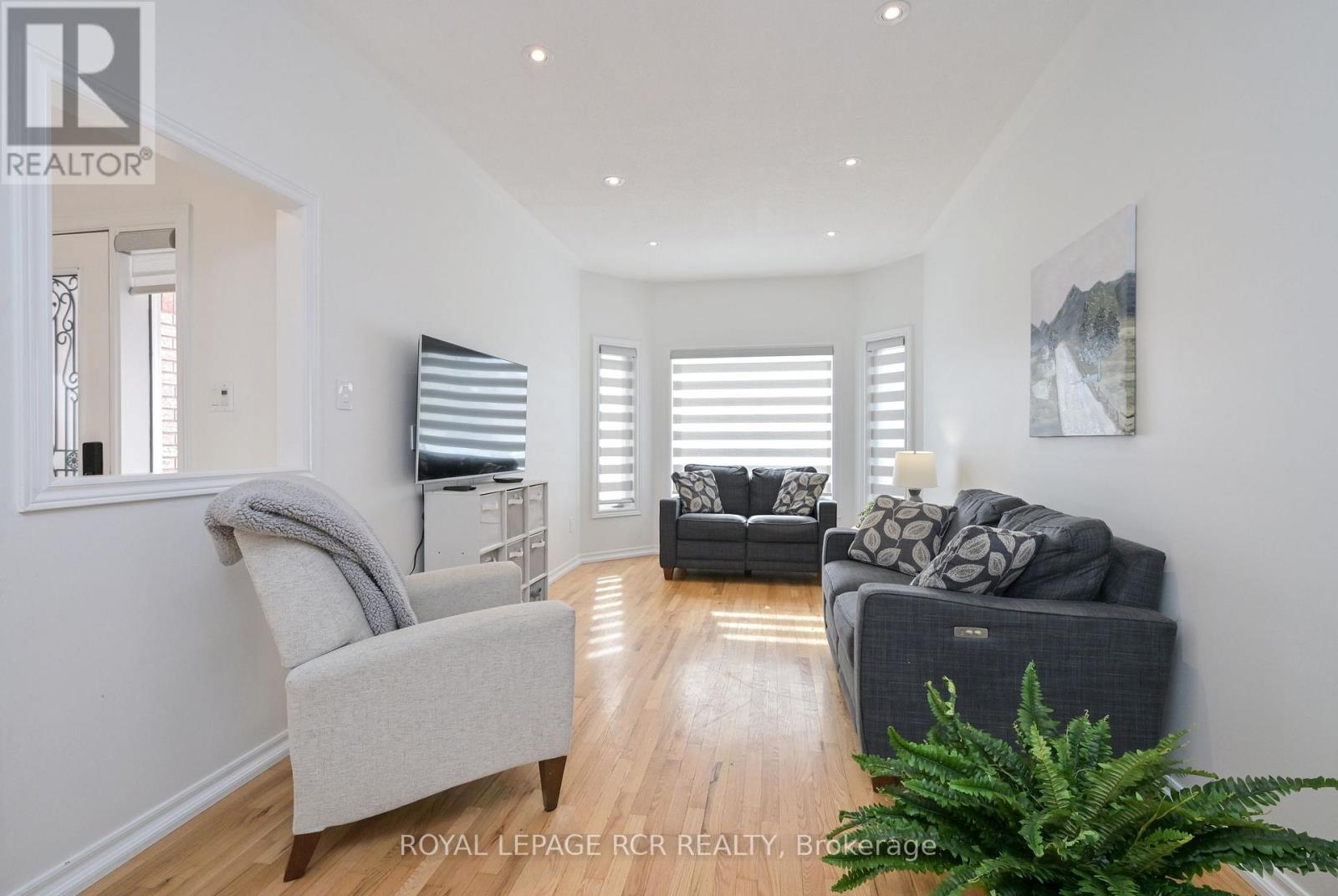 29 Depeuter Crescent, Bradford West Gwillimbury, Ontario  L3Z 3A3 - Photo 12 - N12828416