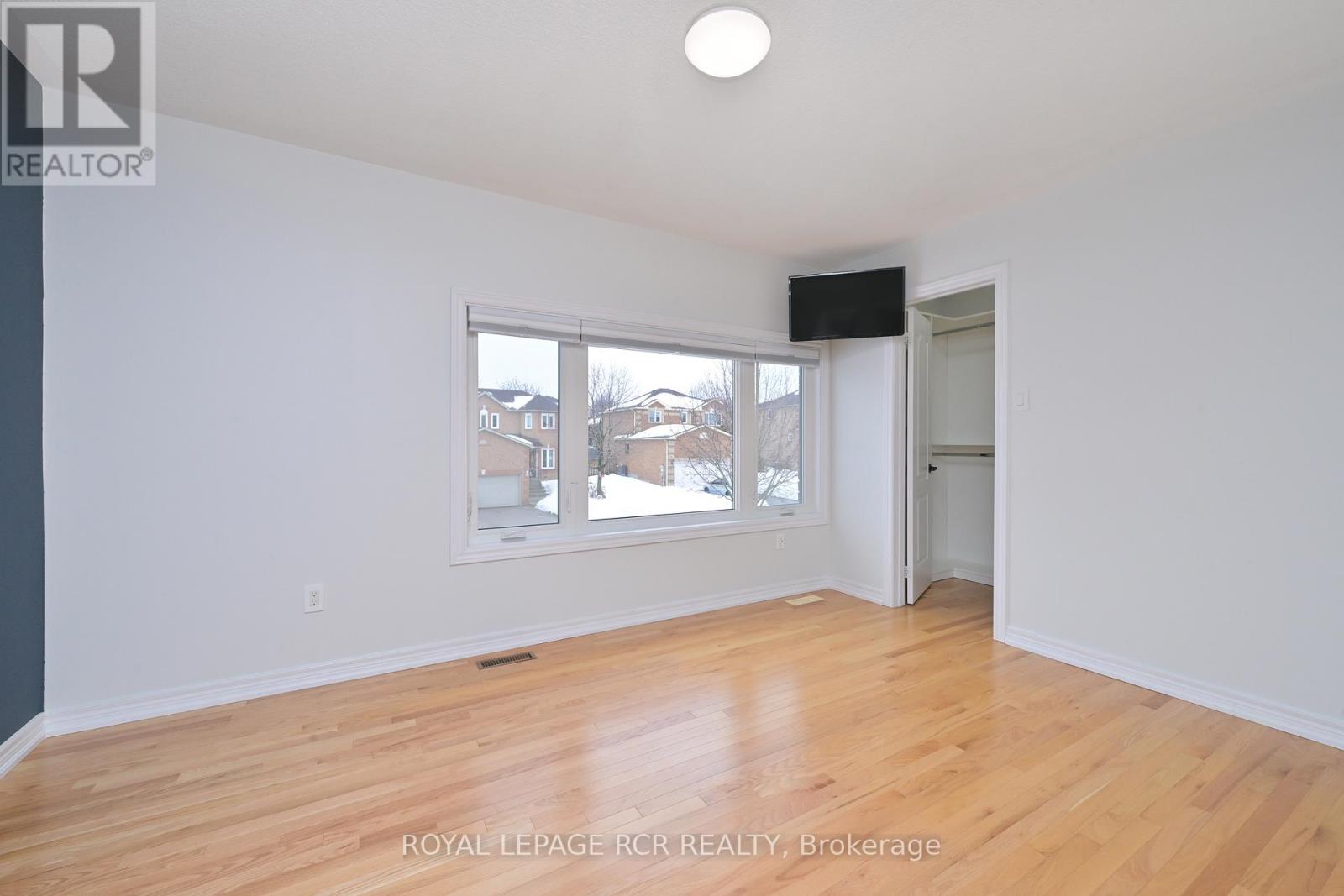 29 Depeuter Crescent, Bradford West Gwillimbury, Ontario  L3Z 3A3 - Photo 21 - N12828416