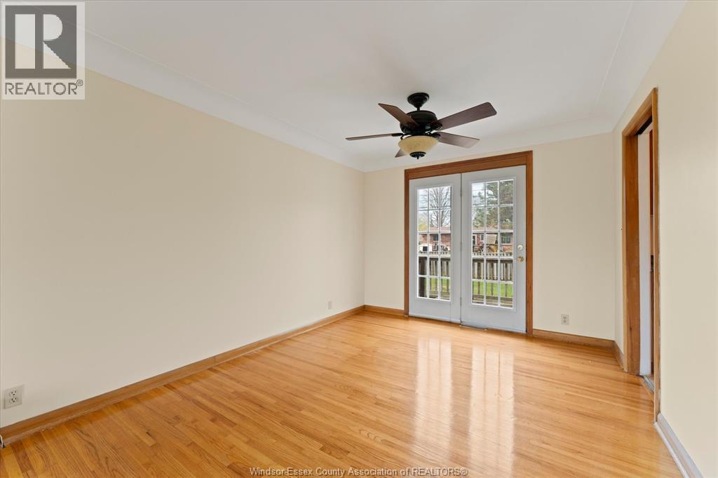 4045 Dougall, Windsor, Ontario  N9G 1X4 - Photo 13 - 26009221