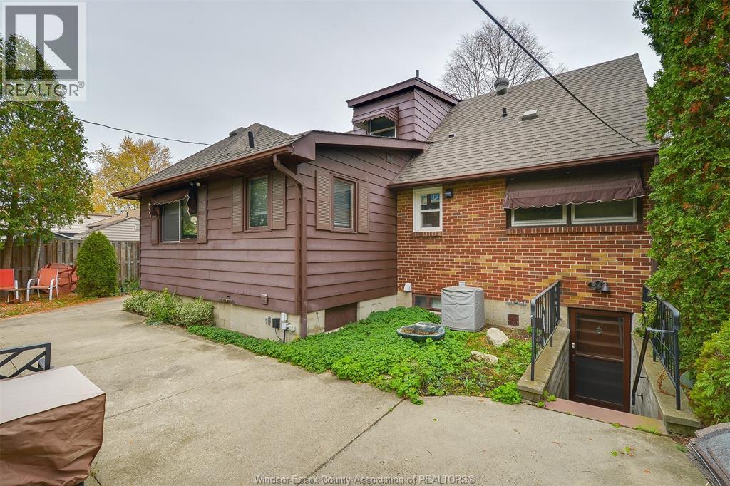 3205 Morris Drive Unit# Lower, Windsor, Ontario  N9E 2K3 - Photo 2 - 26009194