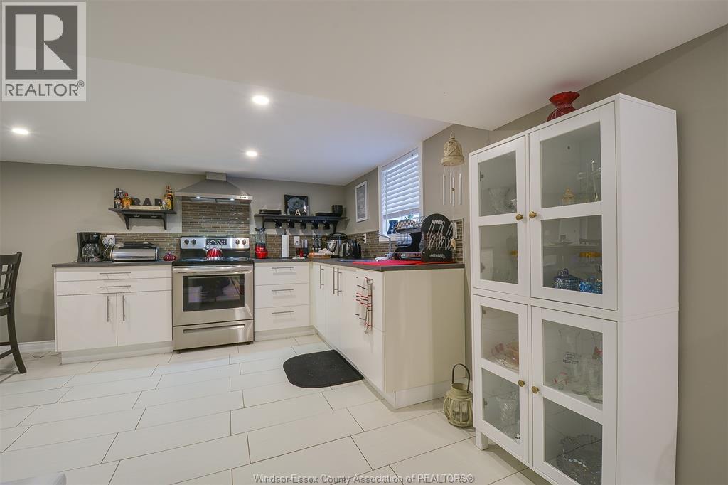 3205 Morris Drive Unit# Lower, Windsor, Ontario  N9E 2K3 - Photo 4 - 26009194